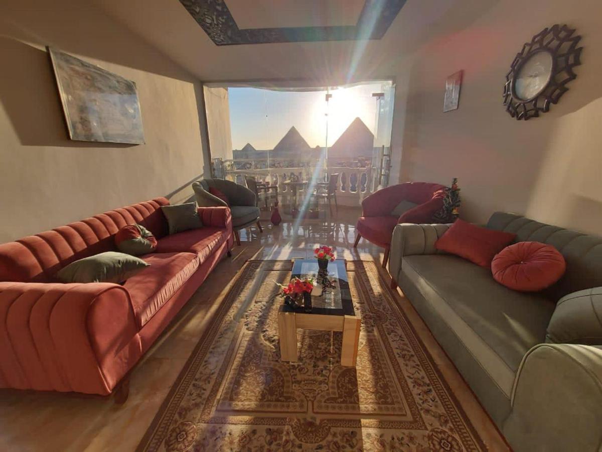 Full Pyramids View Apartment With Balcony For 8 P Kafret el-Gabal Kültér fotó